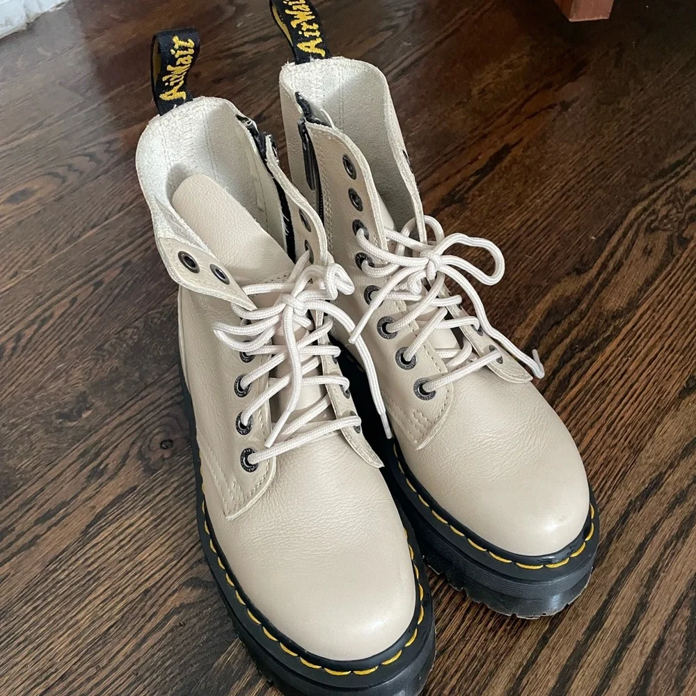 Tan platform docs! - Picture 2 of 3